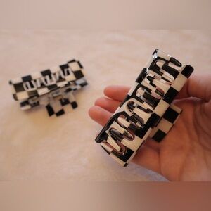 Black/White Checkered Mini Claw Clips